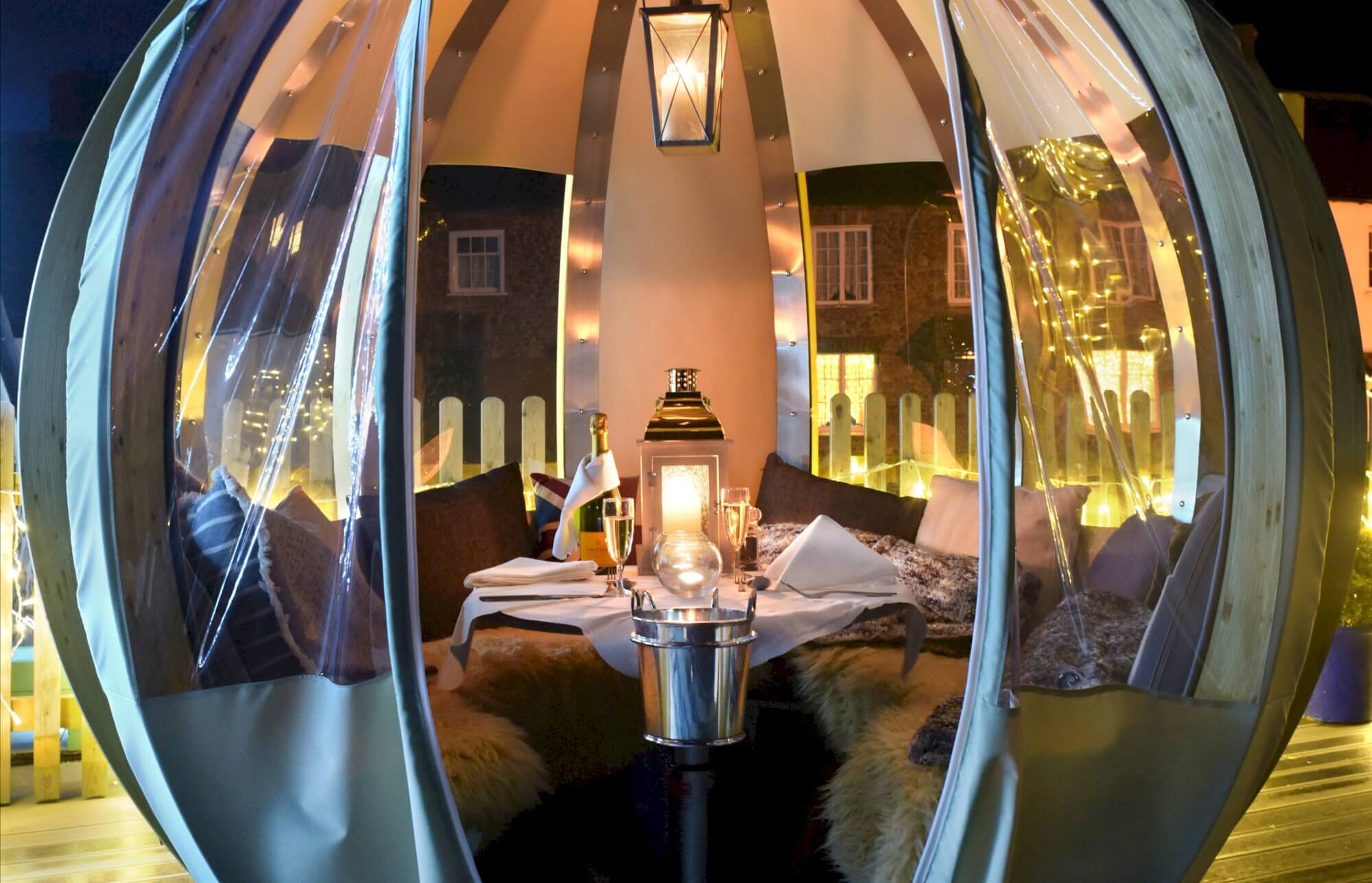 Gift Vouchers & Experiences